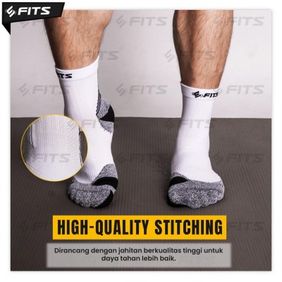 FITS Running Socks Kaos Kaki 